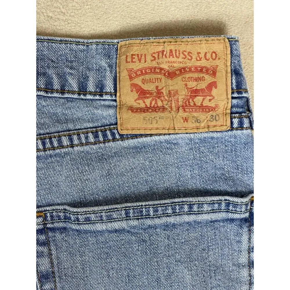 Levis 505 Jeans Mens 36x30 Blue Straight Leg Regular‎ Mid Rise Zip Fly Denim